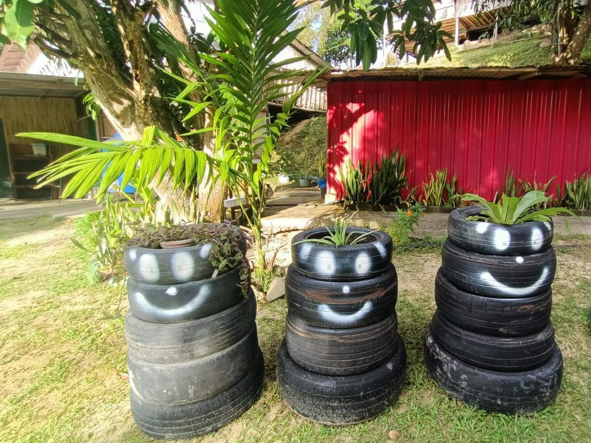 Dragon Pearl Beach Resort Kota Belud Exterior foto